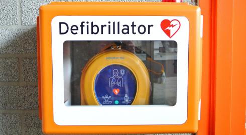 Defibrillator on a wall